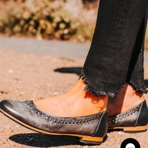 Freebird’s Blossom size 9